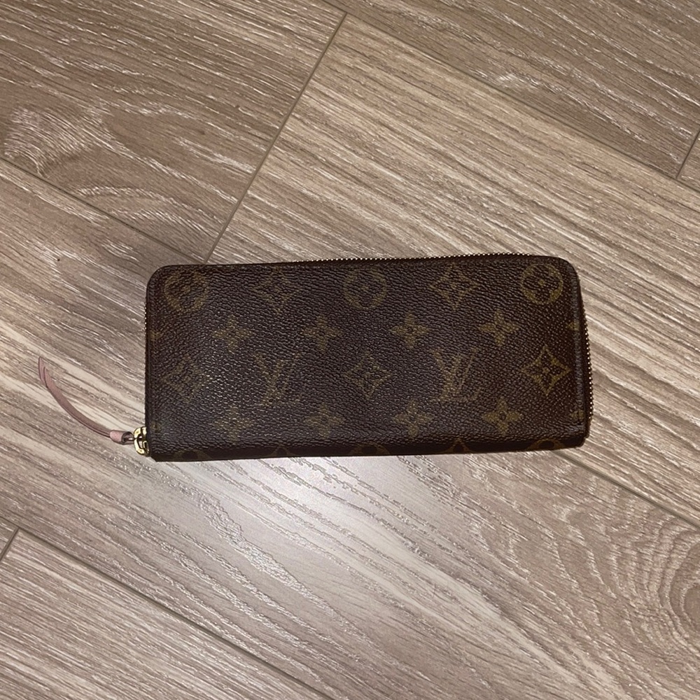 louis vuitton wallet